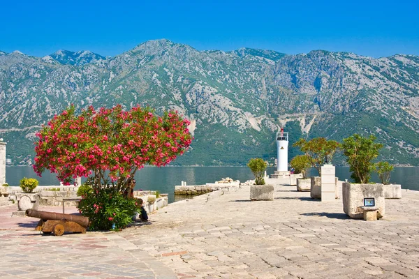 Ostrov Panny Rock, Boka Kotor, Perast, Černá Hora — Stock fotografie