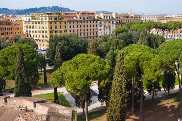Uitzicht vanaf Castel saint Angelo, Rome, Italië — Stockfoto