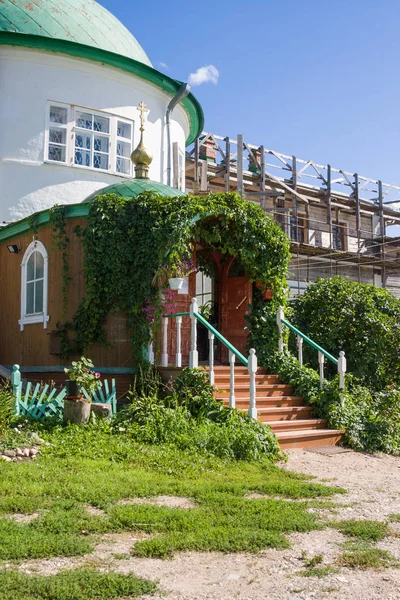 Church of the Intercession of the Holy Virgin in the Voskresensky Goritsky Monastery Vologda region, Russia — Stock Photo, Image