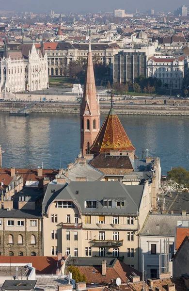 Budai Reformatus Gyulekezet (reformatus church) in Budapest, Hungary — Stock Photo, Image