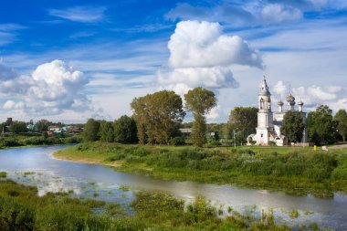 Nehir Vologda ve kilise Tanrı sunum Vologda, Rusya'nın 1731-1735 yıl içinde inşa edildi