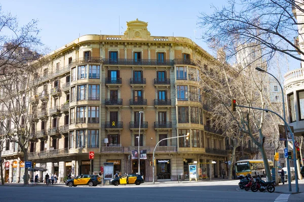 Barcelona Spanyolország Február 2020 Facade Tipikus Lakóépület Eixample Kerületben Carrer — Stock Fotó