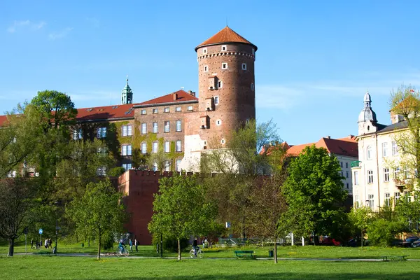 Κρακοβία Πολωνία Απριλίου 2016 Κάστρο Wawel Ηλιόλουστη Μέρα Στην Κρακοβία — Φωτογραφία Αρχείου