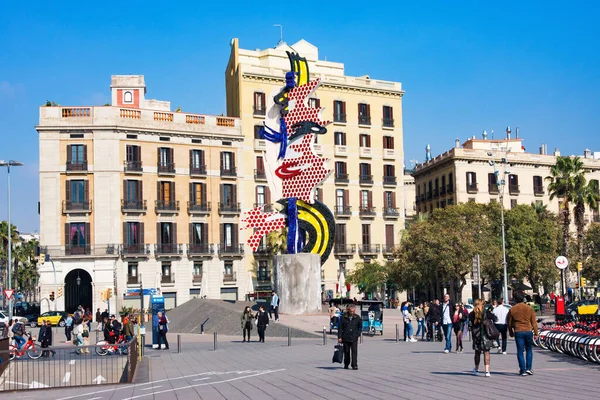 Barcelona Spain February 2020 Barcelona Head Cara Cabeza Barcelona Сюрреалістична Стокова Картинка