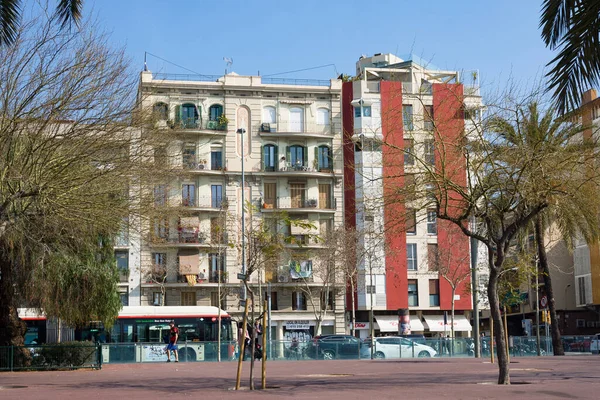 Barcelona España Febrero 2020 Fachada Del Típico Edificio Residencial Barrio — Foto de Stock