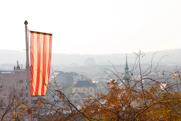 European Landmarks Panoramic View Budapest Striped Flag Buildings Autumn Hungary — Stock Photo, Image