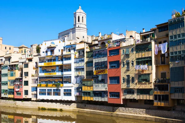 Girona Spain January 2019 Colorful Houses Bridge Pont Sant Agusti — Stock Photo, Image