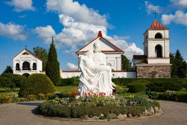 Mosar Λευκορωσία Αυγούστου 2018 Εκκλησία Της Αγίας Άννας Στο Mosar — Φωτογραφία Αρχείου
