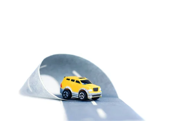 Small Yellow Car Paper Road Wite Background Traffic Road Automotive — Stock Photo, Image