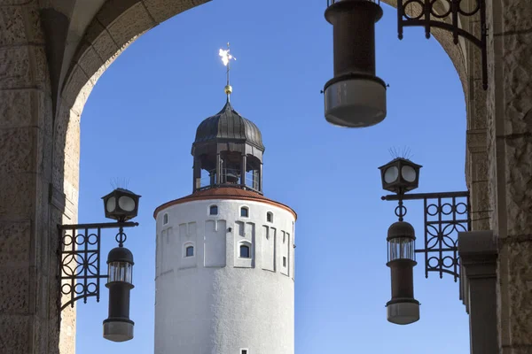 De toren van de Frauenturm in de stad van Goerlitz, Duitsland — Stockfoto