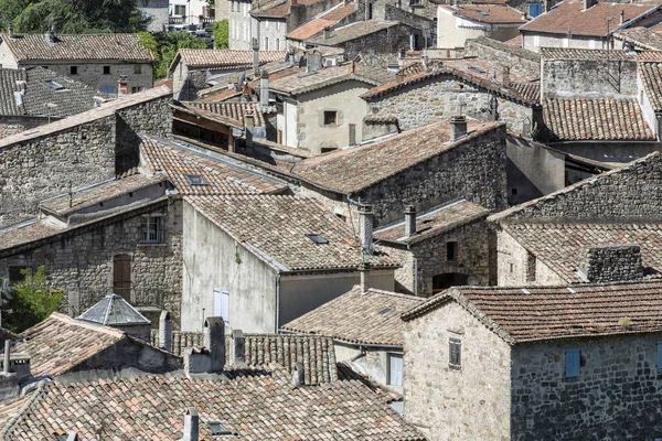 Küçük kasaba Largentiere Ardèche bölgesinde, Güney Fransa — Stok fotoğraf