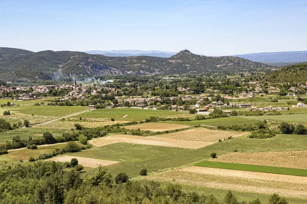 Typowy krajobraz w Ardeche dzielnicy, w południowej Francji — Zdjęcie stockowe
