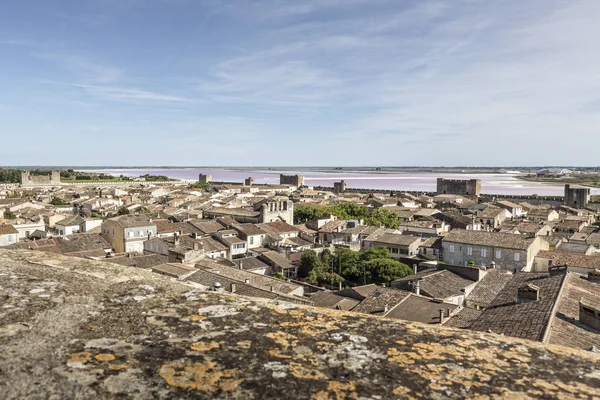 Küçük kasaba, Aigues-Mortes, Güney Fransa'da — Stok fotoğraf