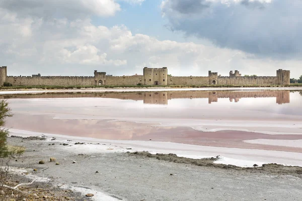 Pond for producing salt in the camargue distric in southern france — Stock Photo, Image