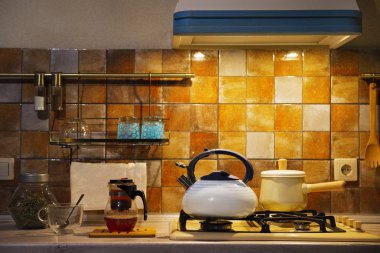 Akşam modern mutfak