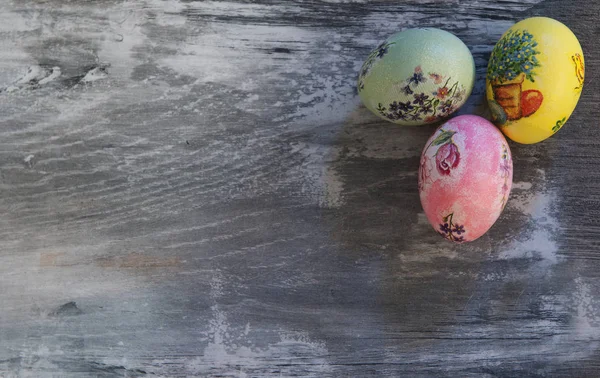 アスター卵、塗装、古い木製の背景のパターン — ストック写真