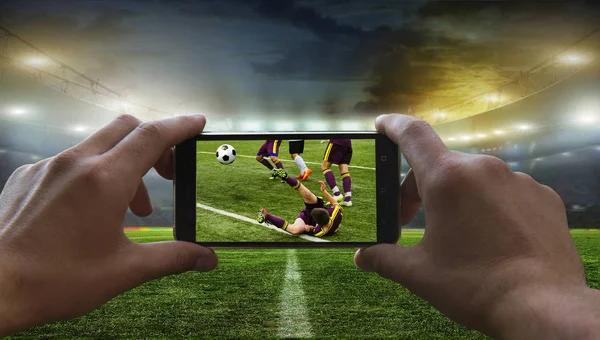Voetbalfan verwijdert de voetbalwedstrijd — Stockfoto