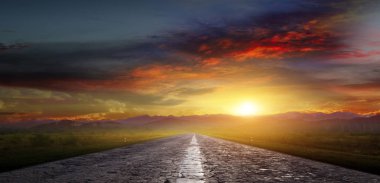 ülkede yol karanlık gökyüzü