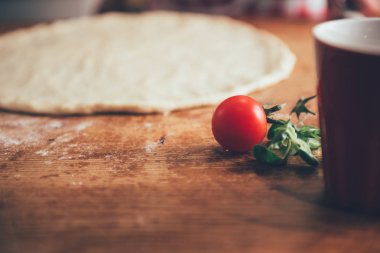 pizza pişirme için malzemeler