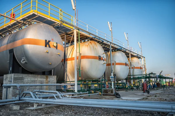 Gasbehälter Erdgasfabrik — Stockfoto
