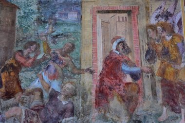 İtalya, Napoli, 12 Ekim, 2017 Mayolikası Cloister Santa Chiara. Ö. A. z, kesin dönüşümü 1742 ve 1769 arasında. Portico fresk detay.