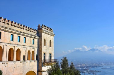 İtalya, Napoli, görünümü Certosa di San Martino ve yan cephe