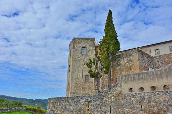 Olaszország Basilicata Régió 2017 Norman Castle Melfi Fákkal Ellátott Oldalsó — Stock Fotó