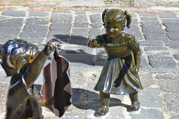 Italy Basilicata Region 2017 Bronze Sculpture Sidewalk City Melfi — Stock Photo, Image