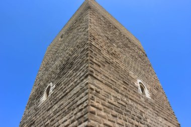 İtalya, Bari, 30/08/2017, Norman-Svevo-kale, Ortaçağ Kalesi bu tarihleri geri 1132 için. Dış kuleleri