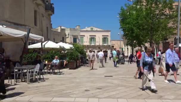 Itália Matera Abril 2018 Pedras Matera Local Unesco Turistas Praça — Vídeo de Stock