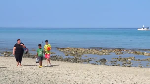 意大利 奥特兰托 海滩全景 — 图库视频影像