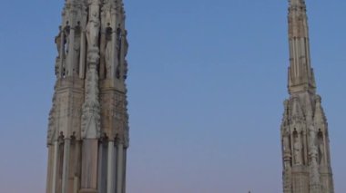İtalya, Milan, 13 Şubat 2020, CORONA VIRUS gelmeden önce Duomo 'nun çatısından görüntü ve ayrıntılar