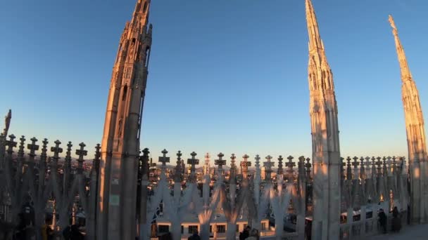 Itália Milão Fevereiro 2020 Vista Detalhes Telhado Duomo Antes Chegada — Vídeo de Stock