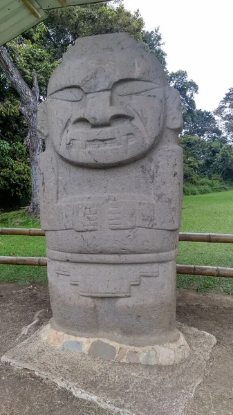 Ancient Anthropo Zoomorphic Sculpture Felie Features Colombian San Agustin Archaeological — Stock Photo, Image