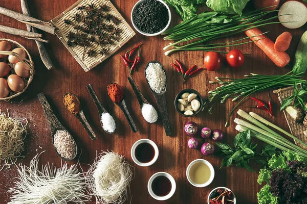 Koken en kruiden ingrediënten — Stockfoto