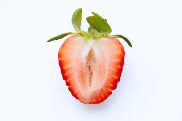 Erdbeere isoliert auf weißem Hintergrund. — Stockfoto