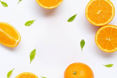 Yaprakizole yaprakları ile taze portakal narenciye yapılmış Çerçeve 