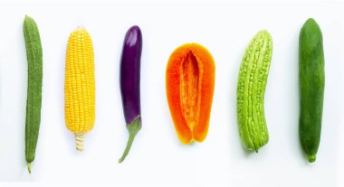 Meyve ve sebze. Luffa akutangula, mısır, patlıcan, papaya, 