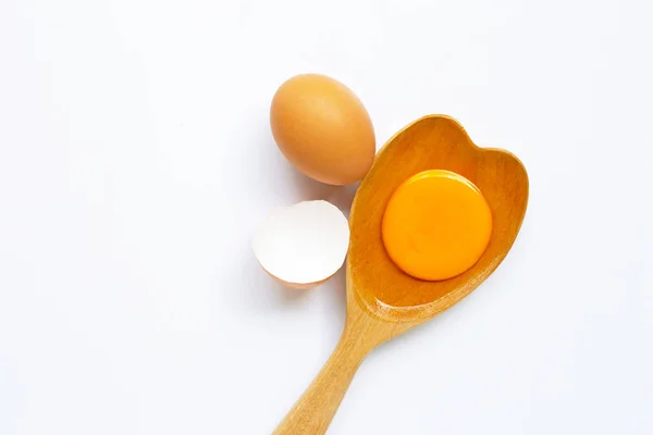 Beyaz arkaplanda yumurtalar. — Stok fotoğraf