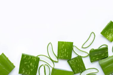 Aloe vera sağlık ve güzellik için popüler bir tıbbi bitkidir