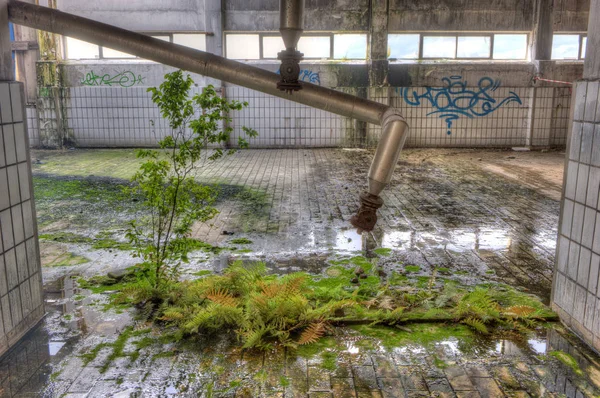 Innere alte Fabrik — Stockfoto