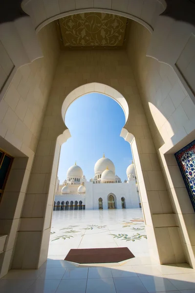 The Sheikh Zayed Mosque — Stock Photo, Image