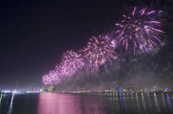 Vuurwerk Toon Abu Dhabi — Stockfoto