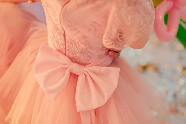 Pink silk bow — Stock Photo, Image
