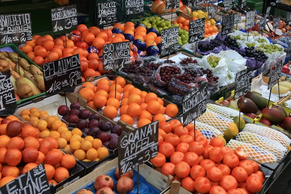 Various Fresh Fruits Farmer Market — Stock Photo, Image