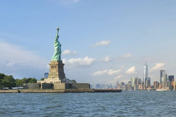 Lady Liberty, Frihetsgudinnan — Stockfoto