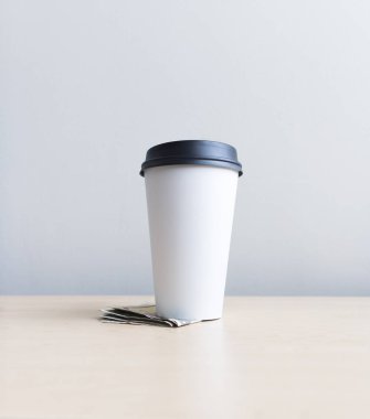 kahve fincanı para ile