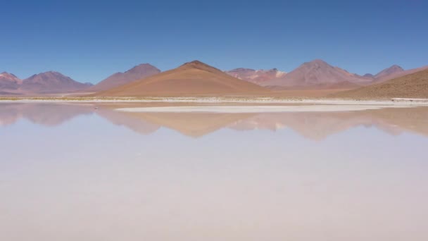 Flygfoto på Polques varma källor - söder om Bolivia. — Stockvideo