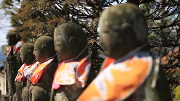 Skulptur Jizo Grunt Tillbaka Fokus Vid Aizenin Templet Nerima Dess — Stockvideo
