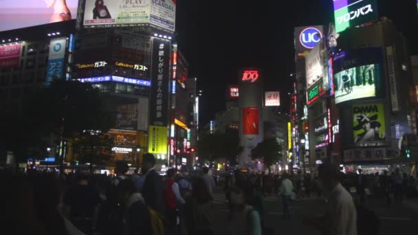 Shibuya Cruzando Noche Gran Alcance Tiro Profundo Foco Una Ubicación — Vídeos de Stock